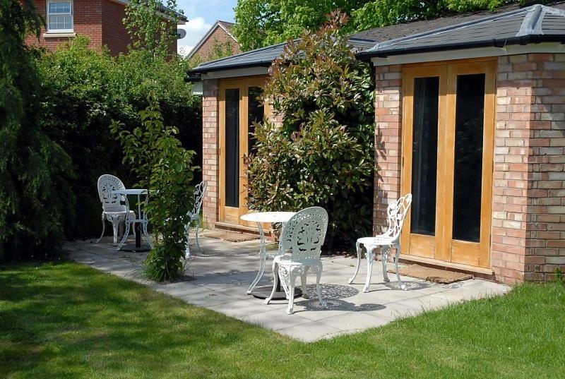 住宿加早餐  Hopbine House