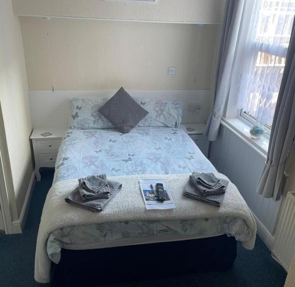 צימר Ivydene Guest House