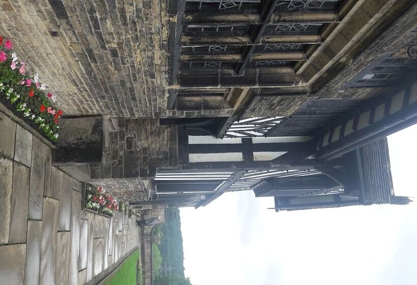 住宿加早餐  Kirk Lea