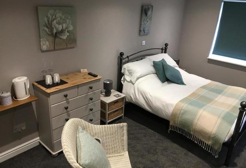 צימר Linden Tree Holiday Apartments