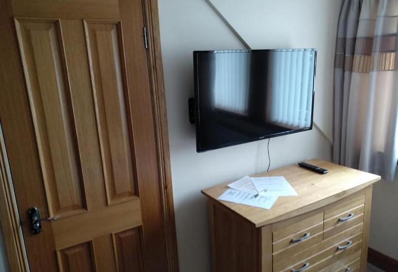 مبيت وإفطار Marine House