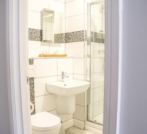 Mullions 51 B&b