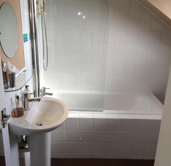 צימר No.2 Troon Road