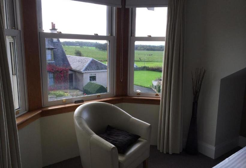 צימר No.2 Troon Road