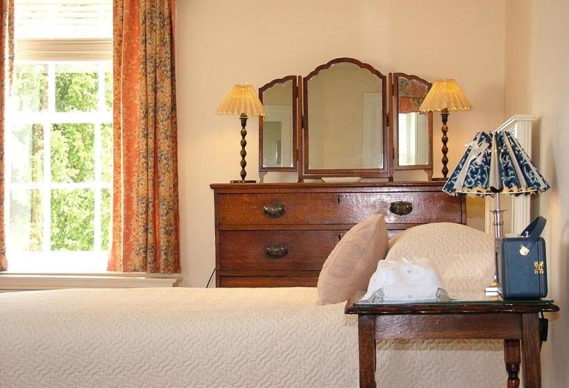 민박 Ocklynge Manor