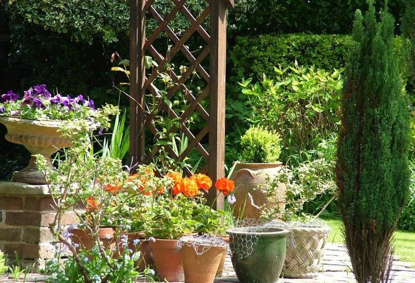 민박 Ocklynge Manor