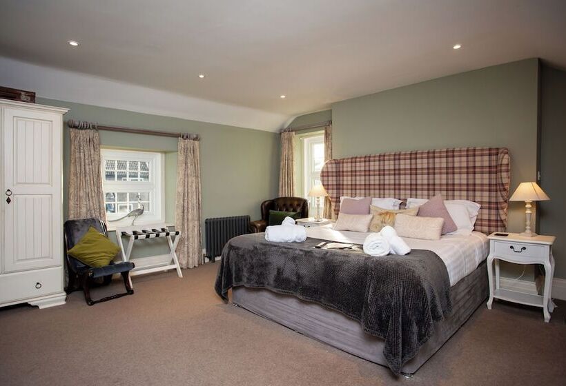 Bed and Breakfast The Percy Arms