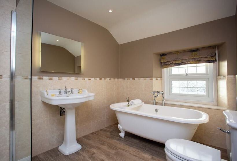 Bed and Breakfast The Percy Arms