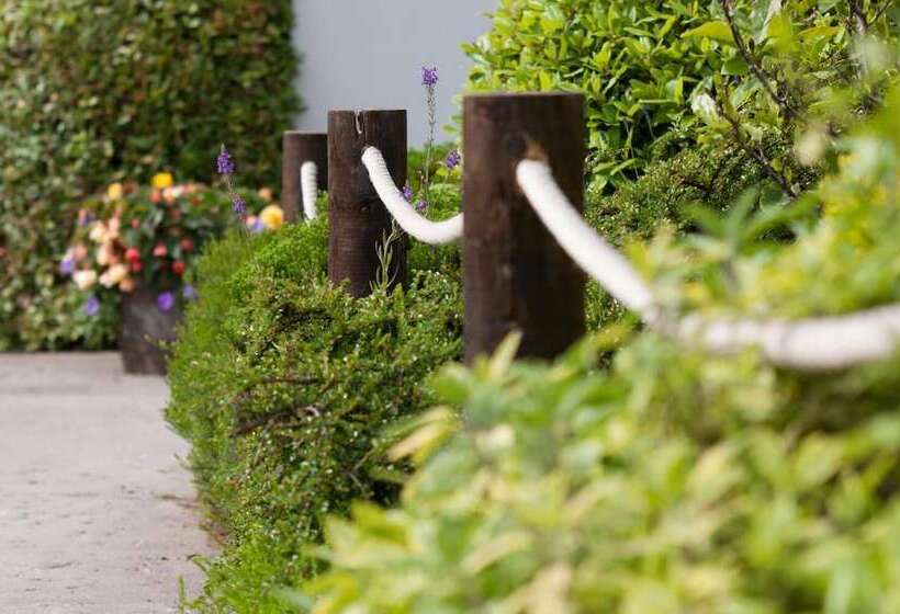 مبيت وإفطار Pollards Inn