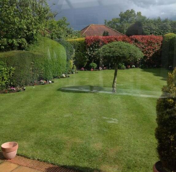 住宿加早餐  Ragged Hall Lane