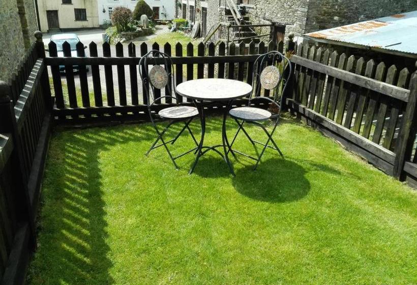 Bed and Breakfast Rowan Lodge