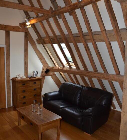 住宿加早餐  Sabine Barn