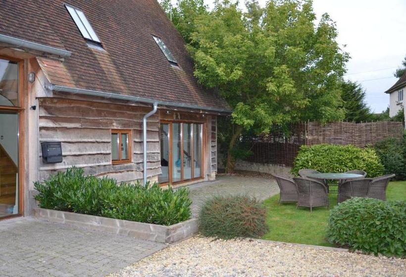 住宿加早餐  Sabine Barn