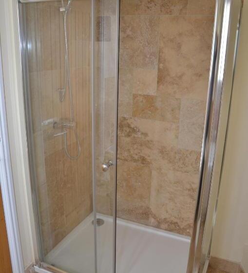 住宿加早餐  Sabine Barn