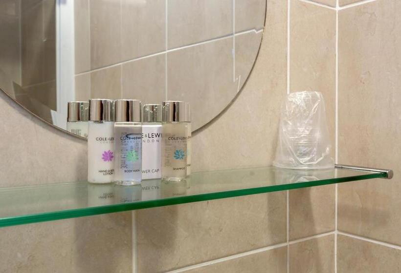 مبيت وإفطار Stoneleigh