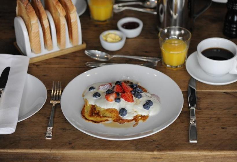 Swain House Boutique B&b