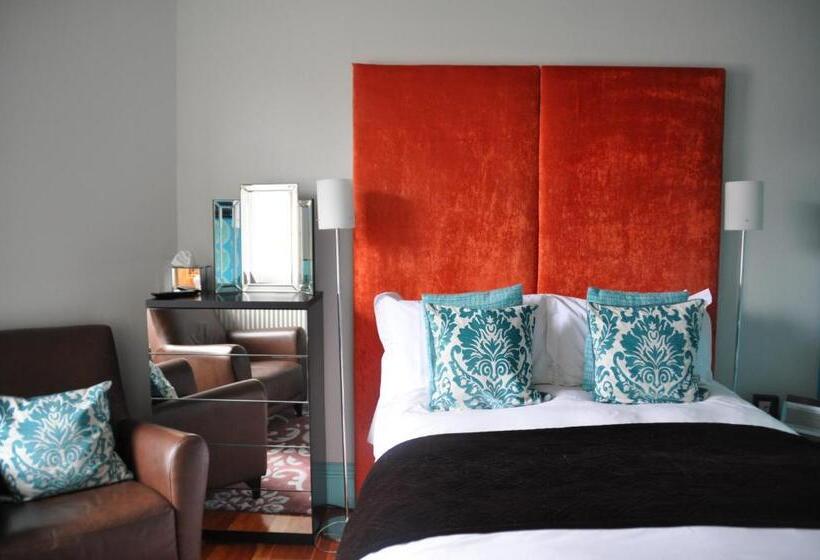 مبيت وإفطار The Bank Guest House