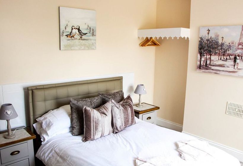 تختخواب و صبحانه The Bay