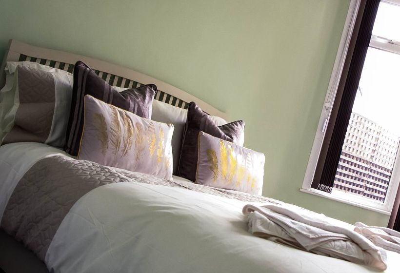 تختخواب و صبحانه The Bay