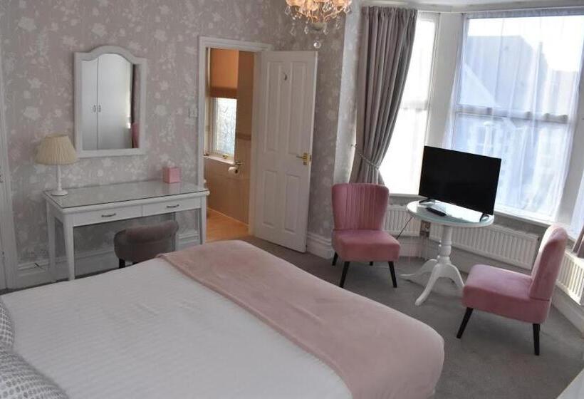 مبيت وإفطار The Castleton