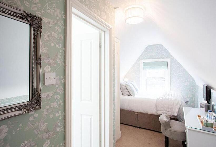 مبيت وإفطار The Castleton