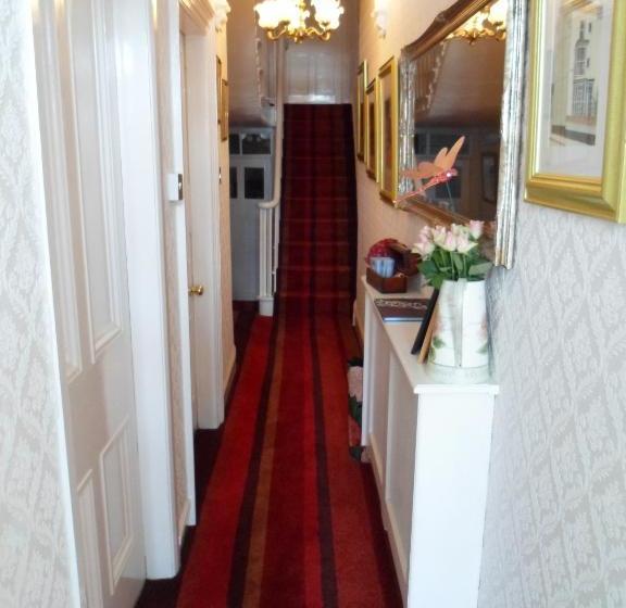 Bed and Breakfast The Corner House