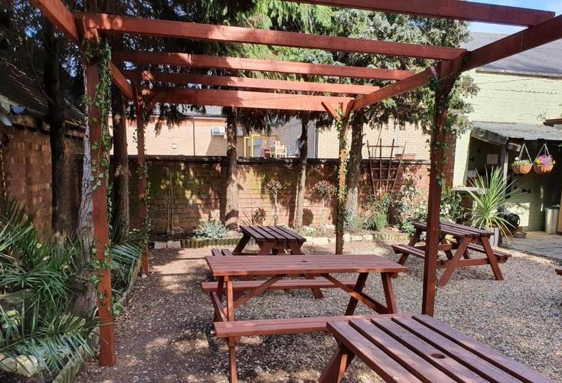 مبيت وإفطار The Court House Inn