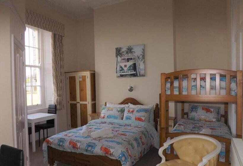 تختخواب و صبحانه The Edenhurst Guesthouse