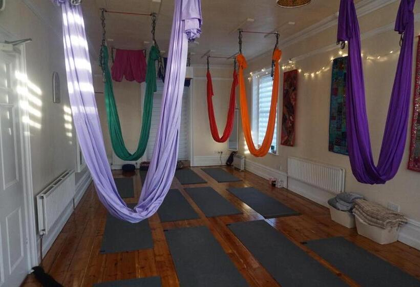 Bed and Breakfast The Edwardian Lodge Guest House