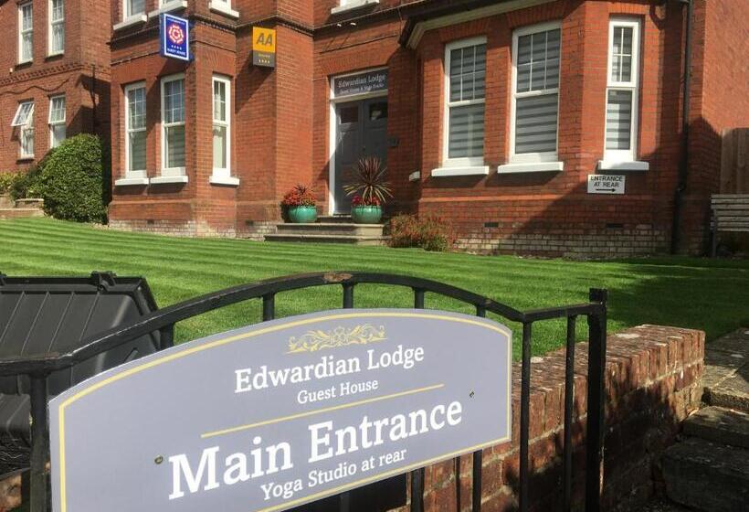 Bed and Breakfast The Edwardian Lodge Guest House