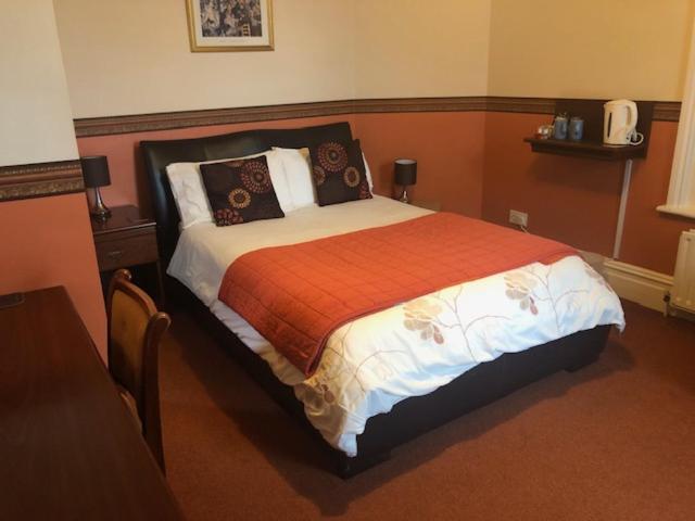 Bed and Breakfast The Edwardian Lodge Guest House