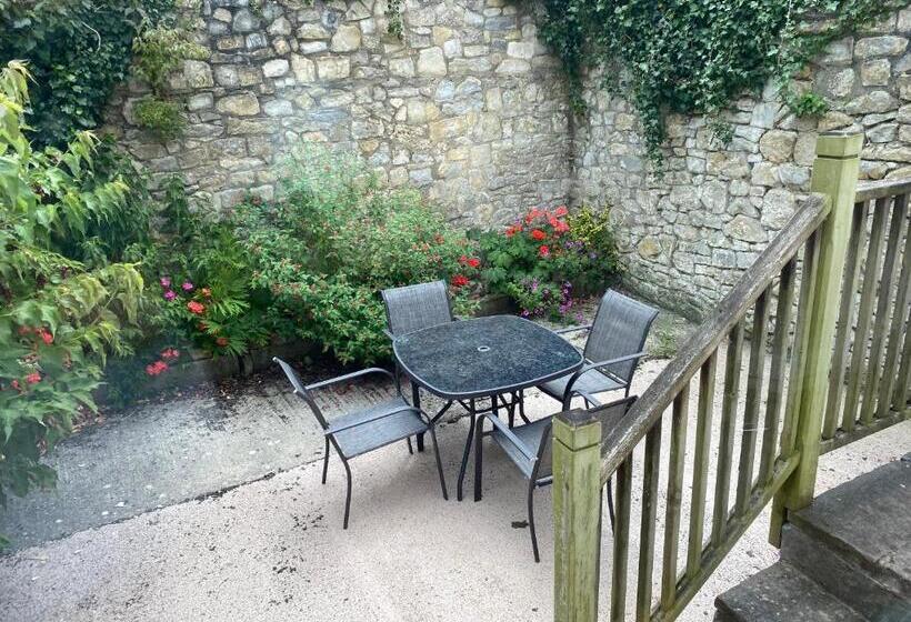 Bed and Breakfast The Farmers Arms