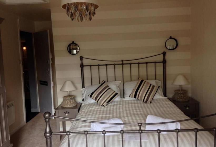 ベッドアンドブレックファースト The Kings Head