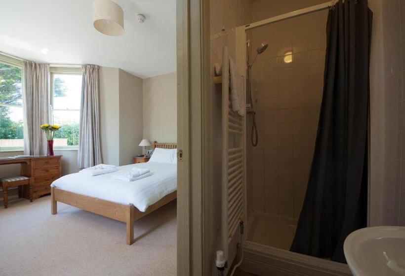 住宿加早餐  The Old Inn