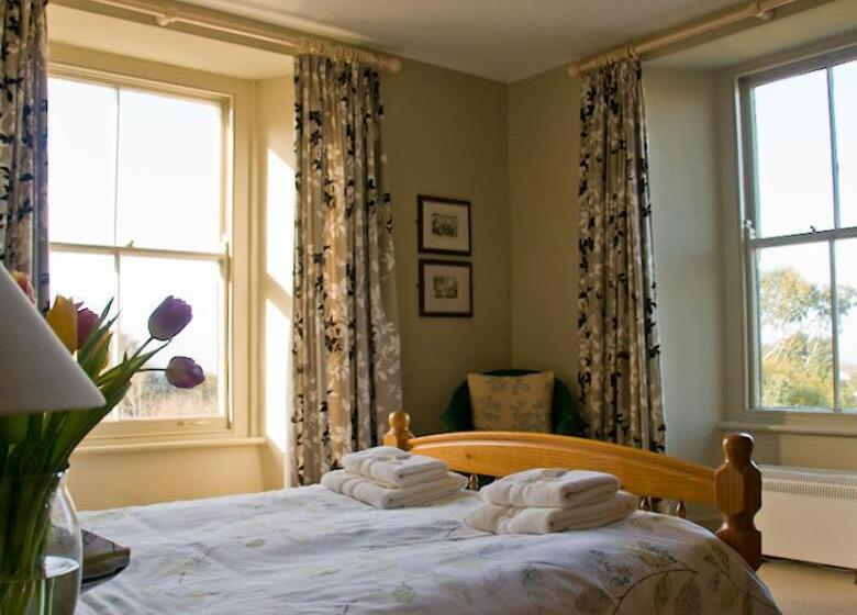 住宿加早餐  The Old Inn