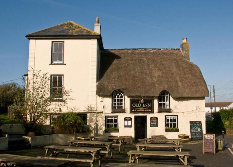 住宿加早餐  The Old Inn