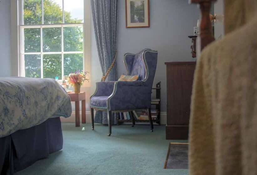 مبيت وإفطار The Old Rectory