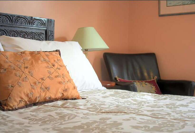 مبيت وإفطار The Old Rectory