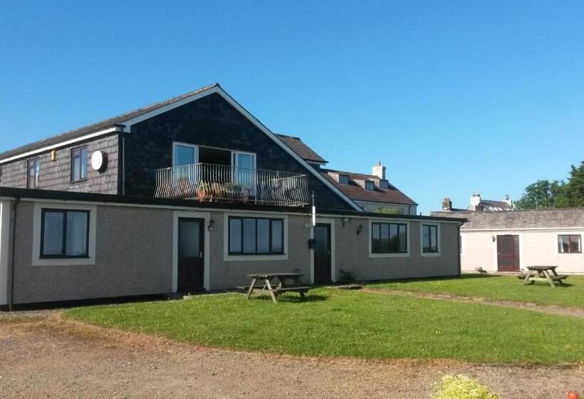 Bed and Breakfast The Poldark Inn