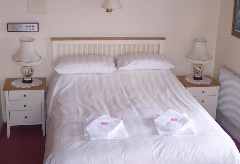 مبيت وإفطار The Poldark Inn