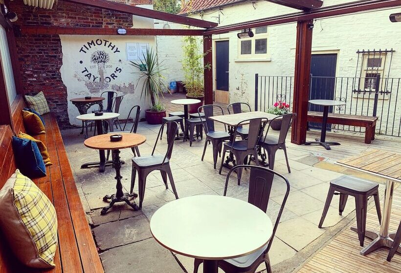 مبيت وإفطار The Royal Oak Ripon