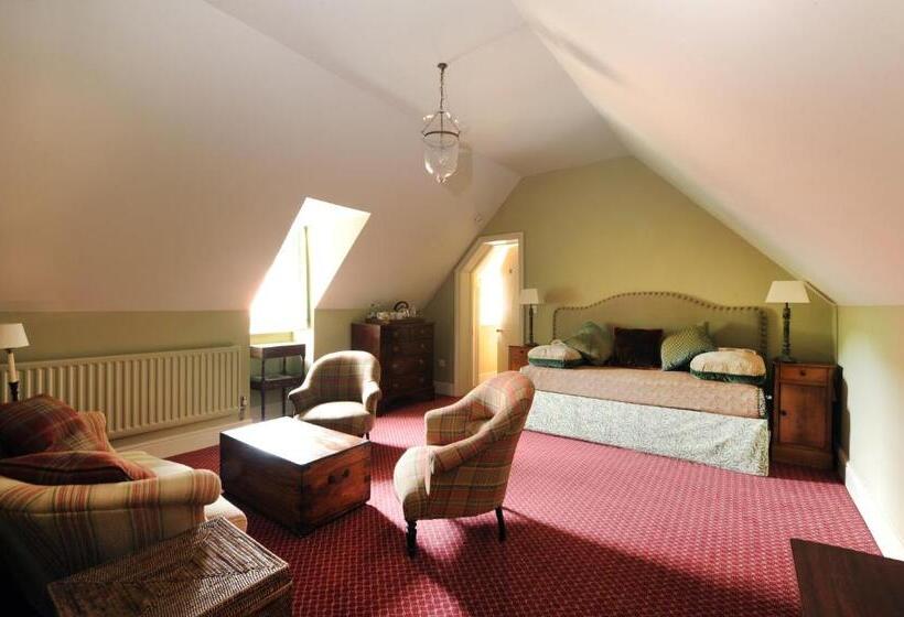 مبيت وإفطار The Stag And Huntsman At Hambleden