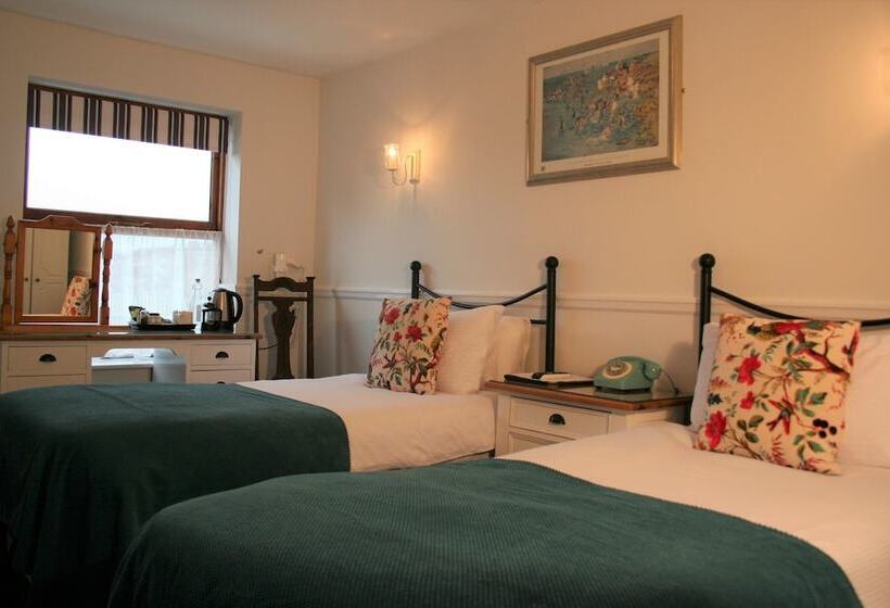 تختخواب و صبحانه The Telstar