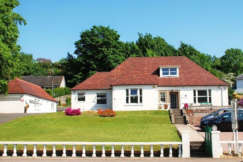 ベッドアンドブレックファースト The Willows   Room Only Accommodation