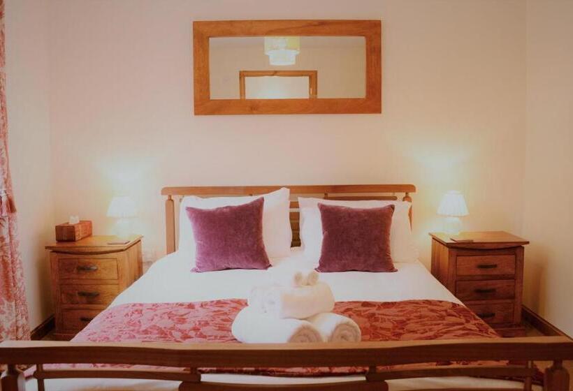 민박 Torcastle House