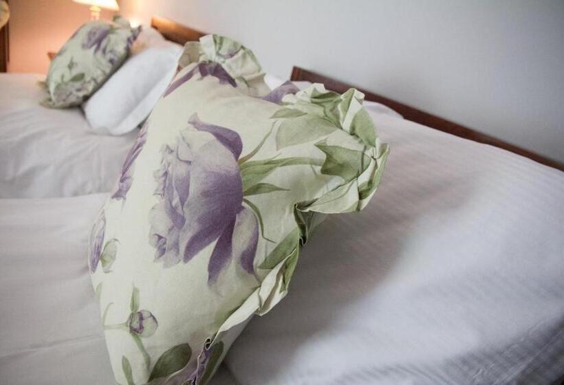 민박 Walker Ground Manor