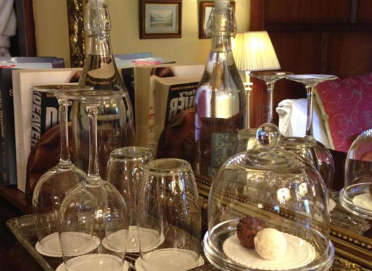 민박 Walker Ground Manor