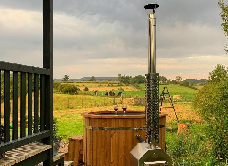 민박 Westfield House Farm