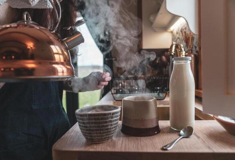 민박 Westfield House Farm