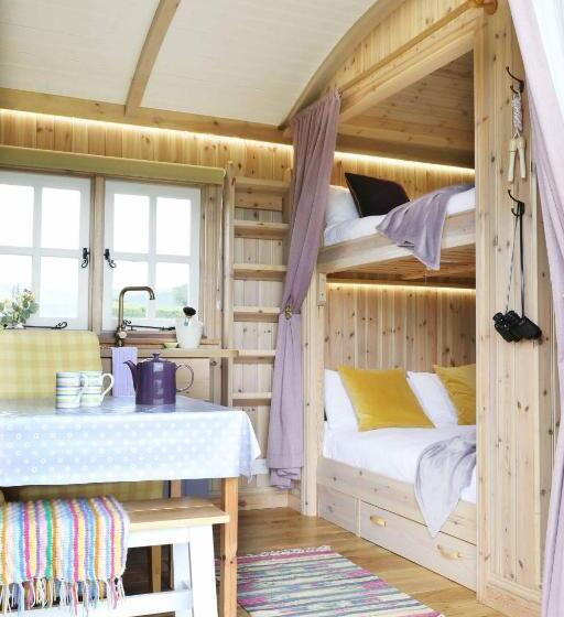 민박 Westfield House Farm